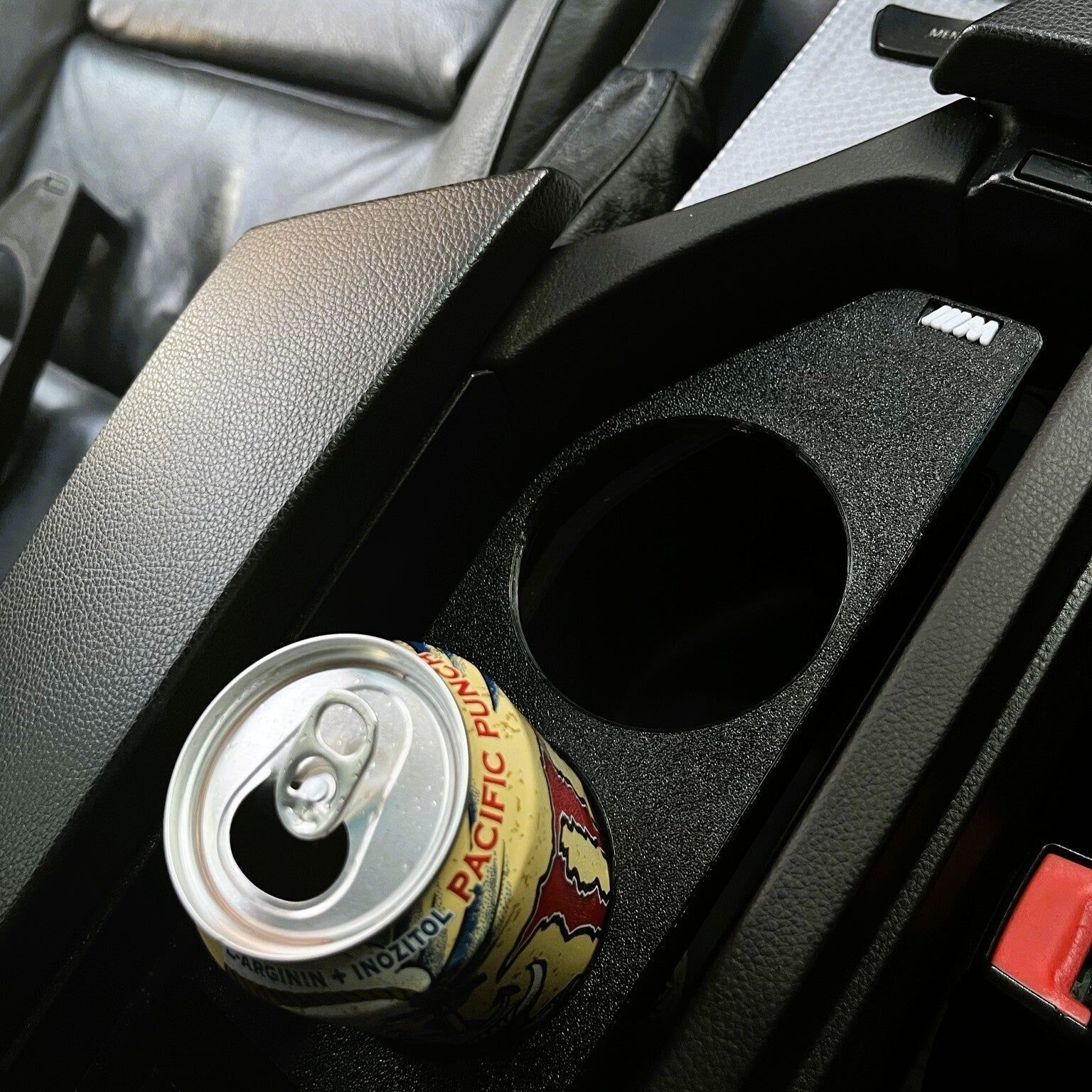 Getränkehalter für BMW 5er Serie (E60/E61) - Exact Designs