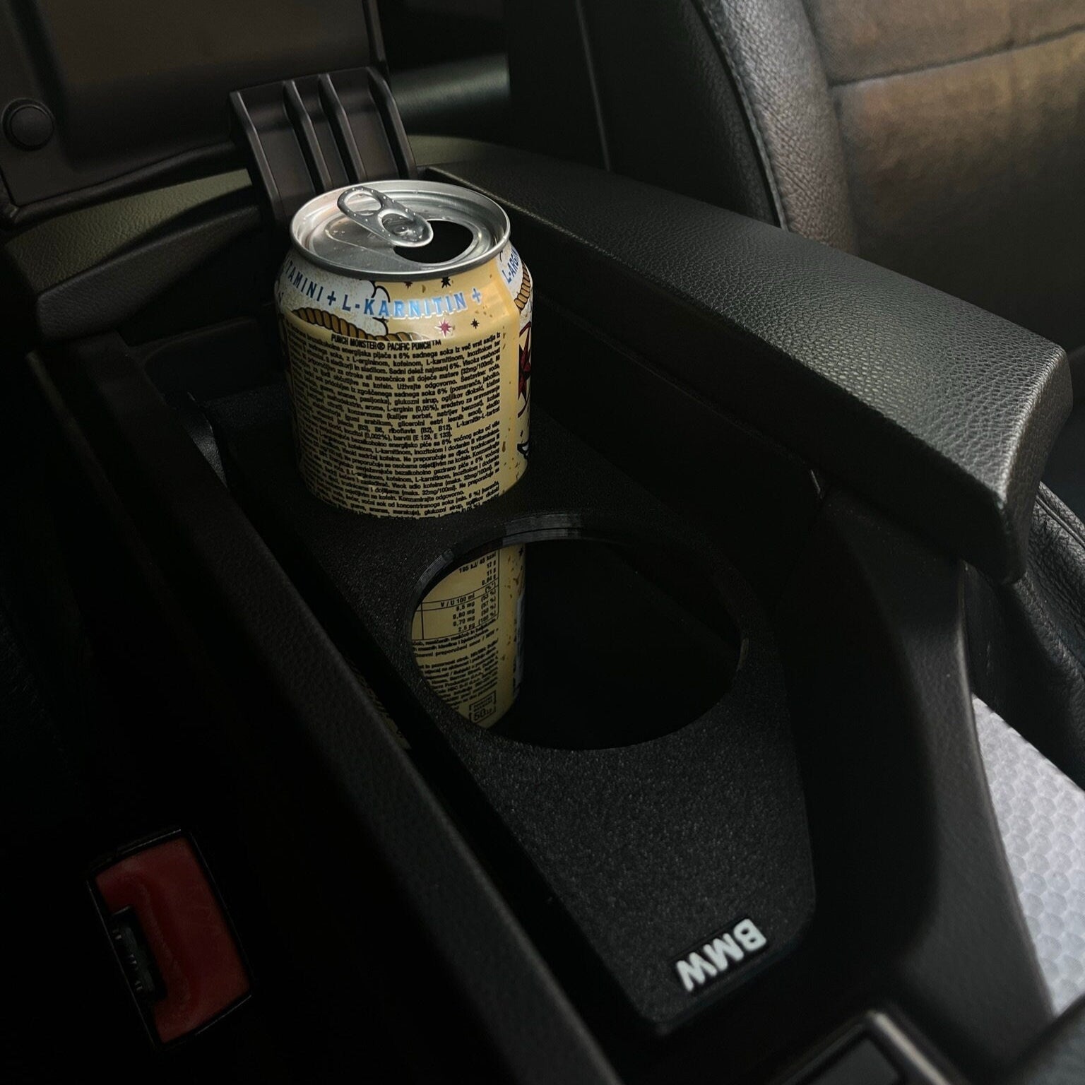 Getränkehalter für BMW 5er Serie (E60/E61) - Exact Designs