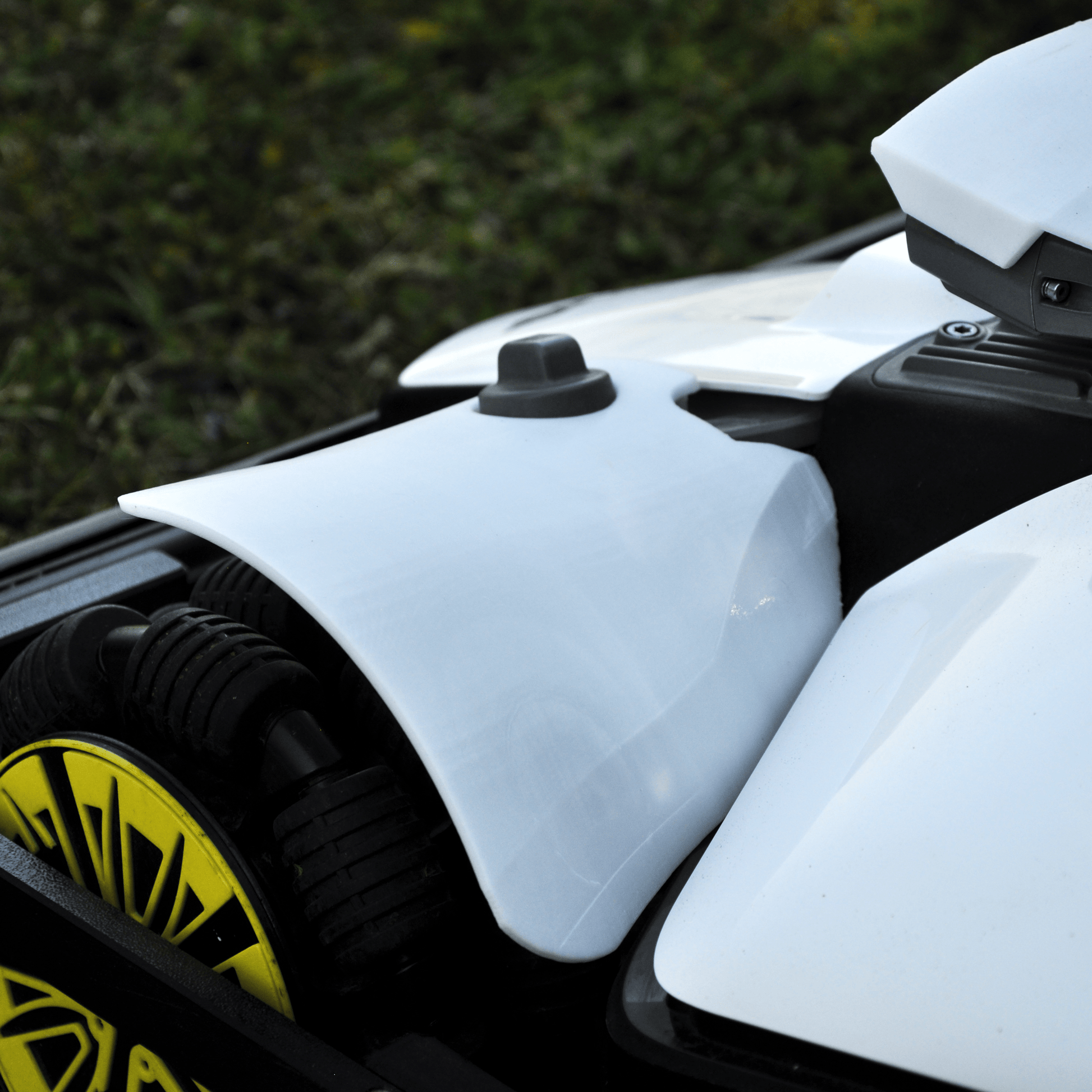 Mammotion Luba Mini AWD – Vordere Schutzkotflügel (V2) - Exact Designs